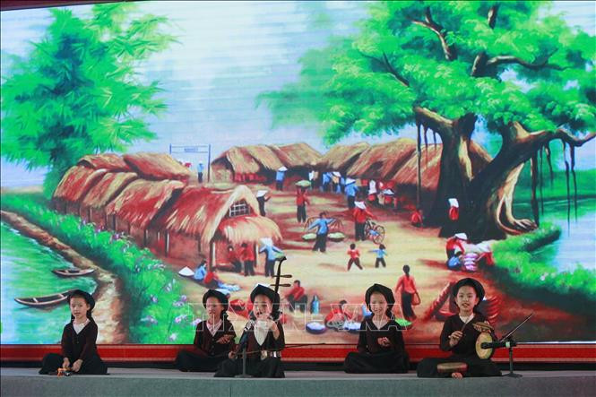 Các tiết mục diễn ra tại Liên hoan hát Xẩm Ninh Bình mở rộng năm 2022.