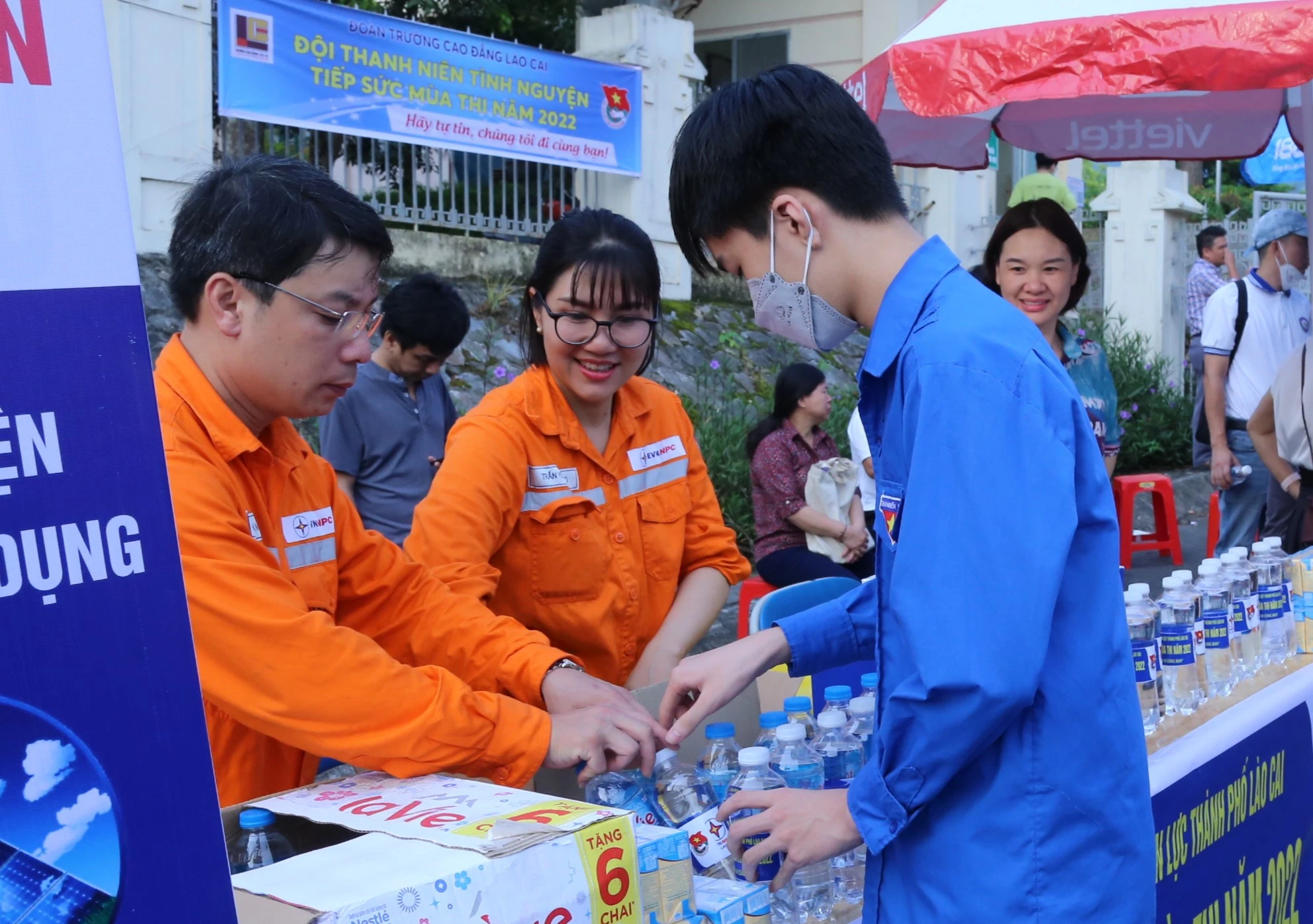 Chuyện bên lề kỳ thi tốt nghiệp THPT năm 2022 ảnh 4