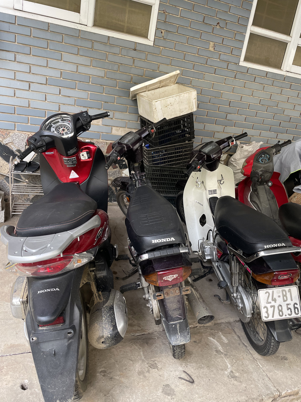 Bắt đối tượng vừa ra tù lại trộm cắp nhiều xe máy ảnh 2