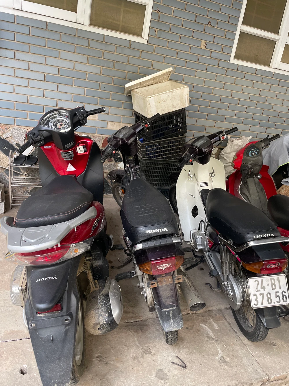 Bắt đối tượng vừa ra tù lại trộm cắp nhiều xe máy ảnh 2