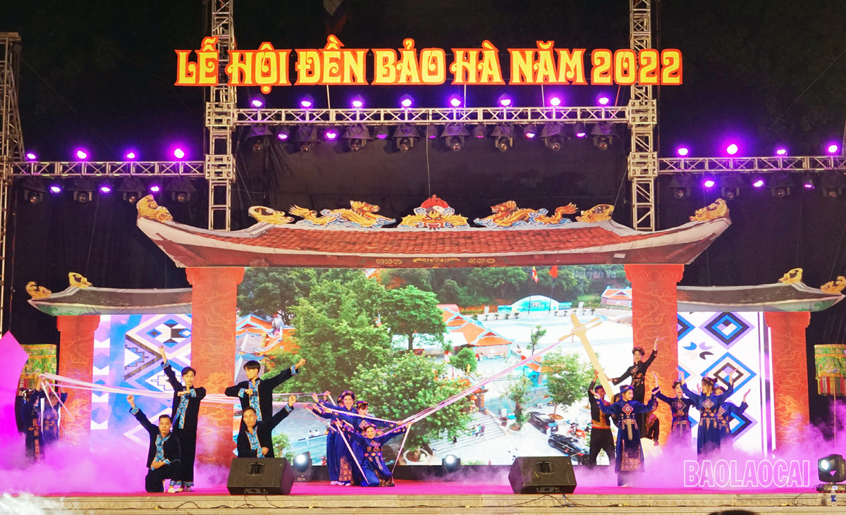 Hấp dẫn chương trình nghệ thuật đặc biệt tại Lễ hội đền Bảo Hà năm 2022 ảnh 7 Hấp dẫn chương trình nghệ thuật đặc biệt tại Lễ hội đền Bảo Hà năm 2022 ảnh 7