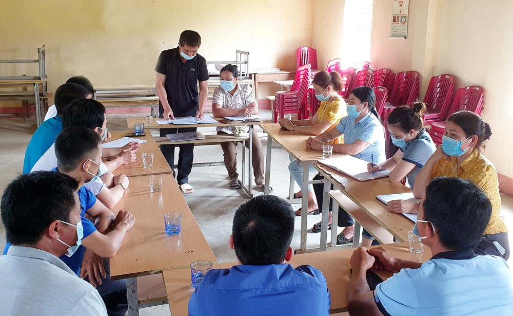 Mô hình nghiệp vụ công tác đảng là một trong những giải pháp giúp nâng cao chất lượng sinh hoạt chi bộ được Huyện ủy Văn Bàn triển khai thời gian qua.