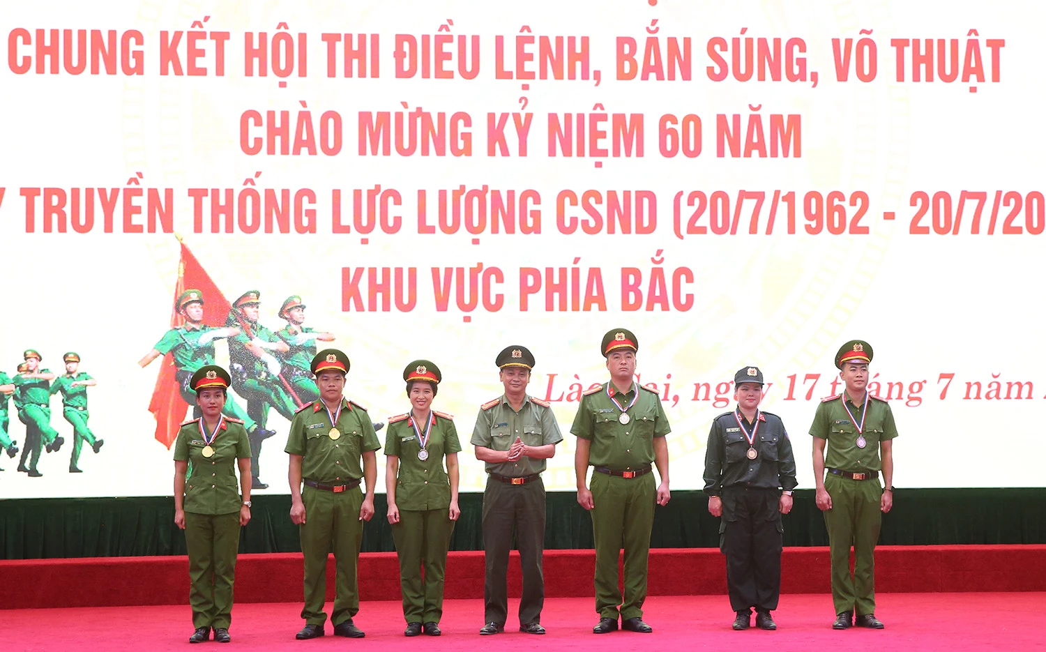 Đội tuyển Công an Hà Nam giành giải Nhất toàn đoàn Hội thi Điều lệnh, bắn súng, võ thuật khu vực phía Bắc năm 2022 ảnh 6