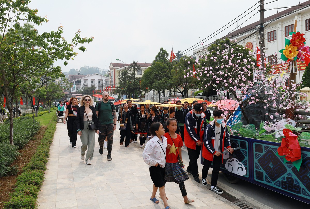 Nắm bắt thành công “cơ hội vàng” để phục hồi du lịch ảnh 2