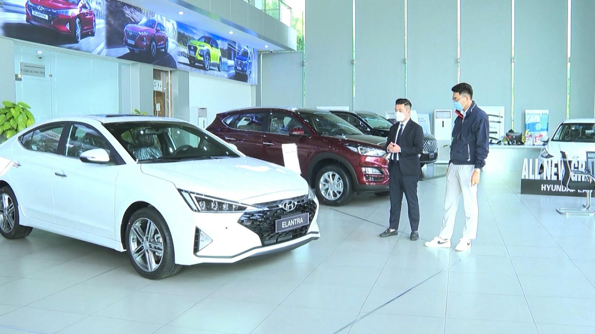 Trầm lắng thị trường ô tô dịp cuối năm ảnh 1 Trầm lắng thị trường ô tô dịp cuối năm ảnh 1