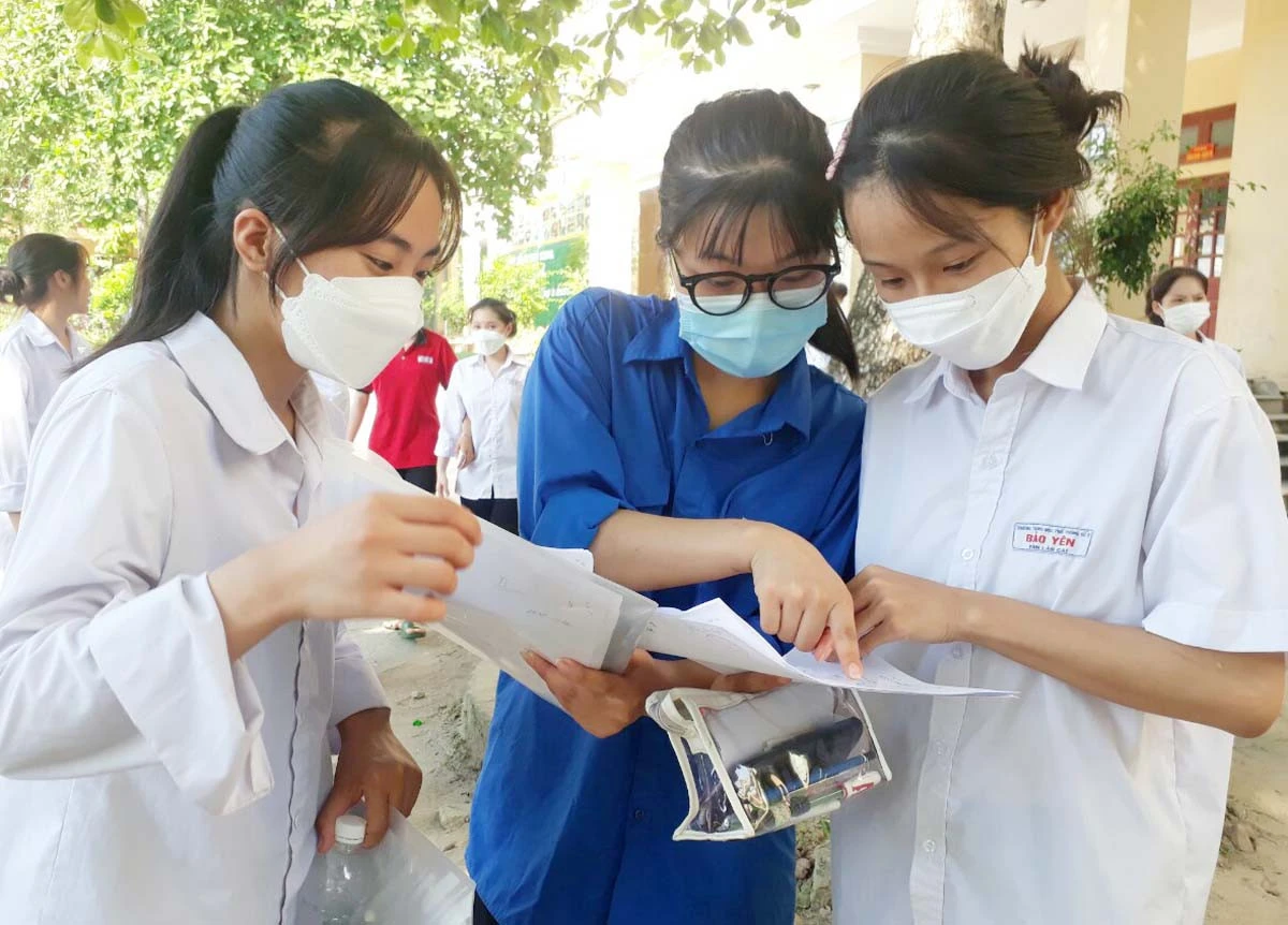 Đề thi môn Toán không quá phức tạp, nhưng cũng không dễ lấy điểm cao ảnh 4