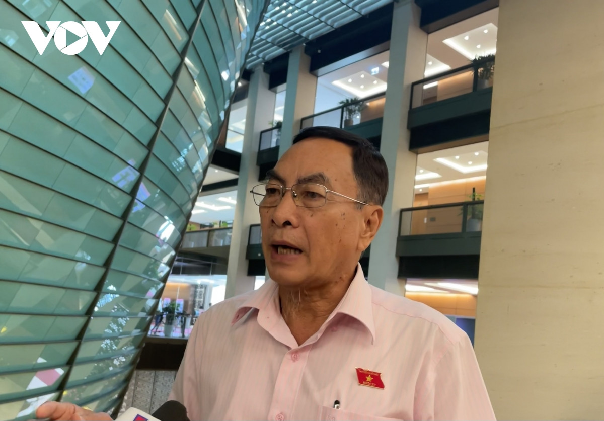 Lương chưa tăng, người lao động đã phải lo "bão giá" ảnh 1 Lương chưa tăng, người lao động đã phải lo "bão giá" ảnh 1