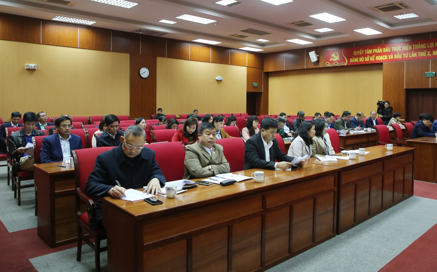 Khen thưởng 9 tập thể, 11 cá nhân có thành tích xuất sắc trong thực hiện Cuộc vận động “Người Việt Nam ưu tiên dùng hàng Việt Nam” năm 2022 ảnh 3