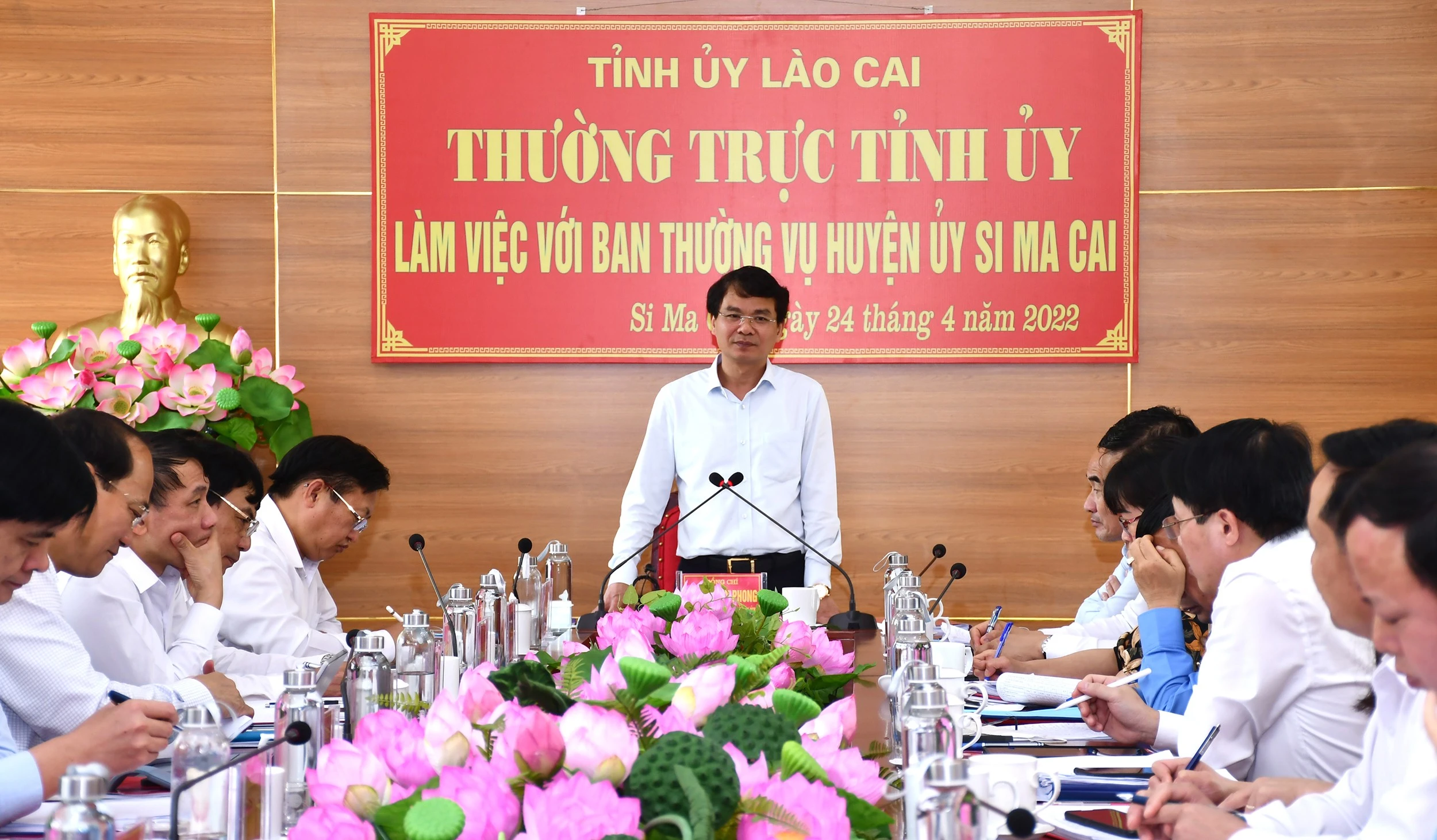 Si Ma Cai cần tập trung phát triển nông nghiệp, nông thôn và giải quyết việc làm ảnh 9