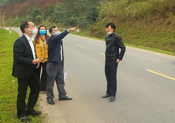 Tập đoàn Intracom khảo sát một số dự án tại huyện Văn Bàn. Tập đoàn Intracom khảo sát một số dự án tại huyện Văn Bàn.