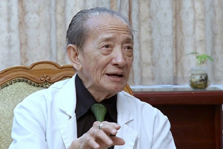 Giáo sư Nguyễn Tài Thu.