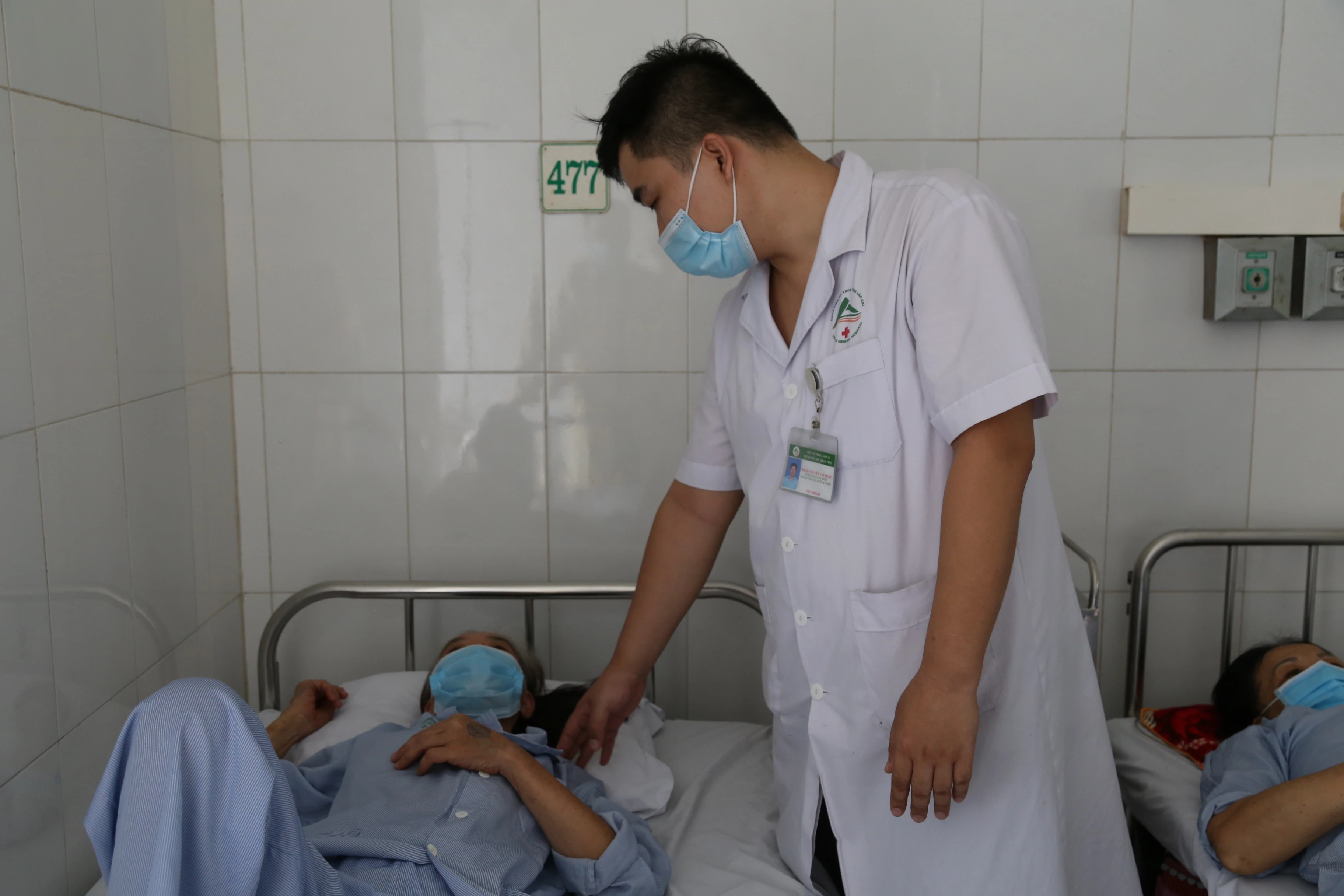 Áp dụng phương pháp điều trị đích cho bệnh nhân ung thư ảnh 1