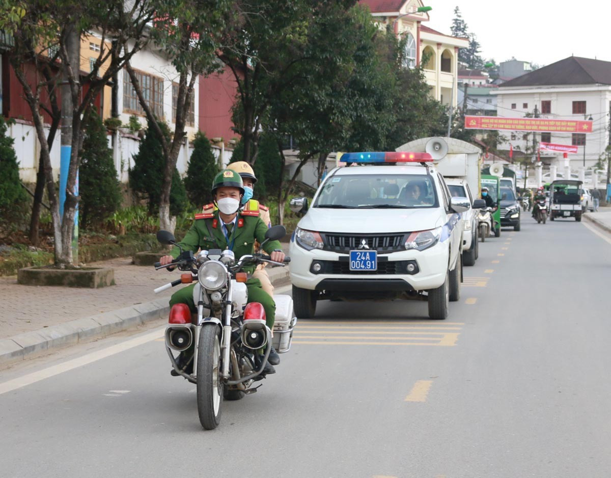 Cảnh báo gia tăng tai nạn giao thông ở giới trẻ ảnh 1