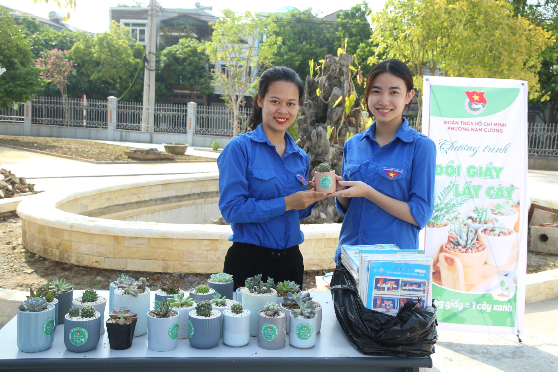 Đoàn Thanh niên phường Nam Cường tổ chức chương trình "Đổi giấy lấy cây xanh" ảnh 3