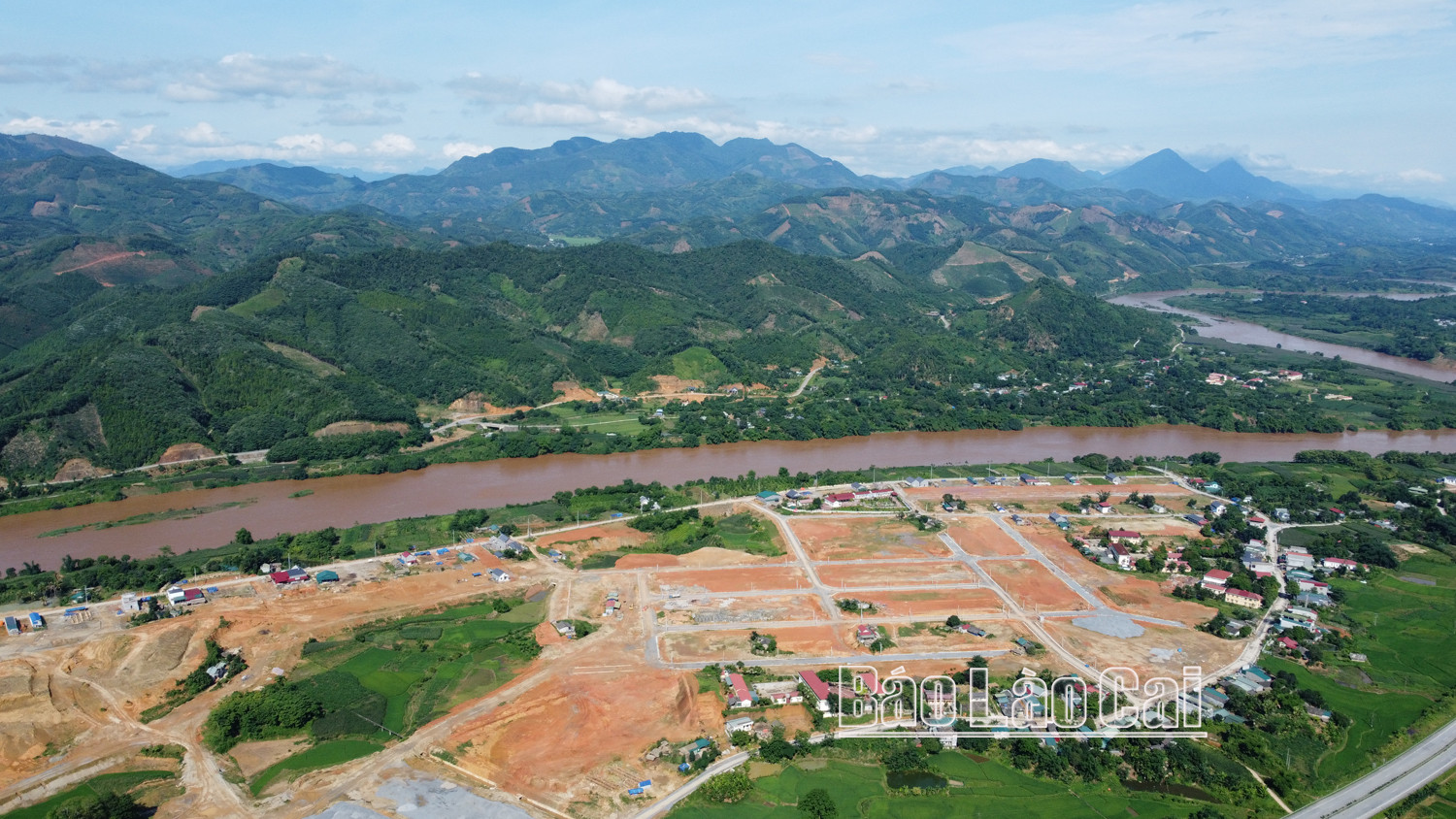 Triển khai kế hoạch 90 ngày cao điểm giải phóng mặt bằng dự án Cảng hàng không Sa Pa ảnh 5