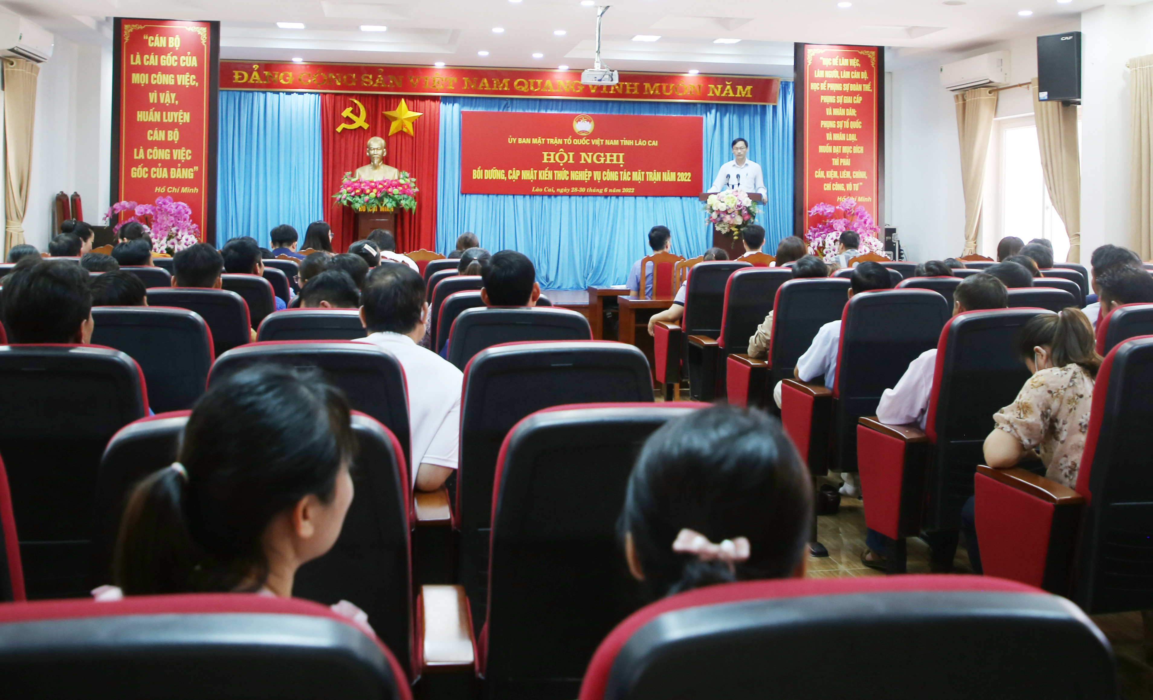 Quang cảnh hội nghị tập huấn.