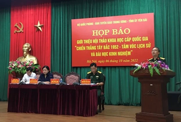 Họp báo giới thiệu Hội thảo khoa học cấp Quốc gia “Chiến thắng Tây Bắc 1952 - Tầm vóc lịch sử và bài học kinh nghiệm”, chiều ngày 6/10 tại Hà Nội.