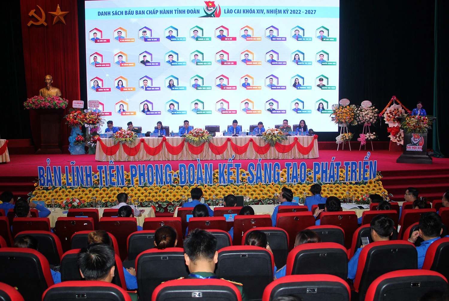 Đồng chí Giàng Thị Mai tái đắc cử Bí thư Tỉnh đoàn Lào Cai khóa XIV, nhiệm kỳ 2022 - 2027 ảnh 1