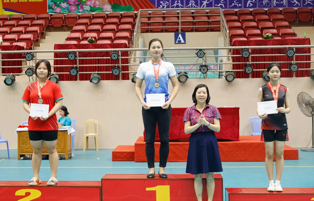 Trao giải 15 nội dung thi đấu tại Đại hội TDTT tỉnh Lào Cai lần thứ VII, năm 2022 ảnh 4 Trao giải 15 nội dung thi đấu tại Đại hội TDTT tỉnh Lào Cai lần thứ VII, năm 2022 ảnh 4