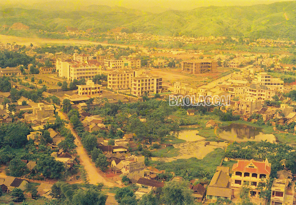 Thị xã Lào Cai trong ký ức giai đoạn 2000-2005 ảnh 11