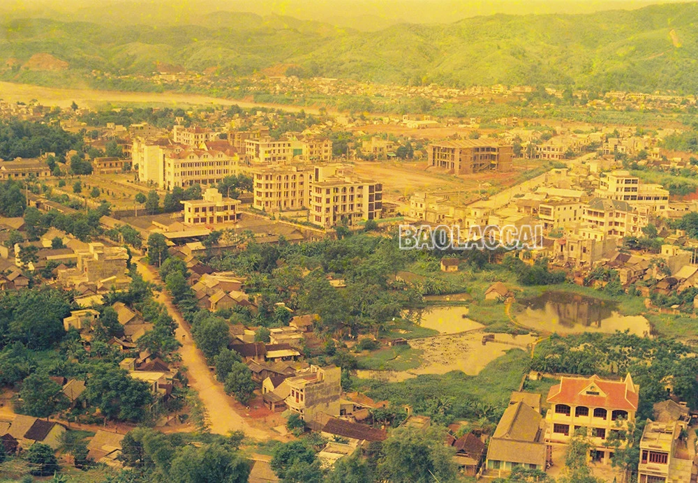 Thị xã Lào Cai trong ký ức giai đoạn 2000-2005 ảnh 11