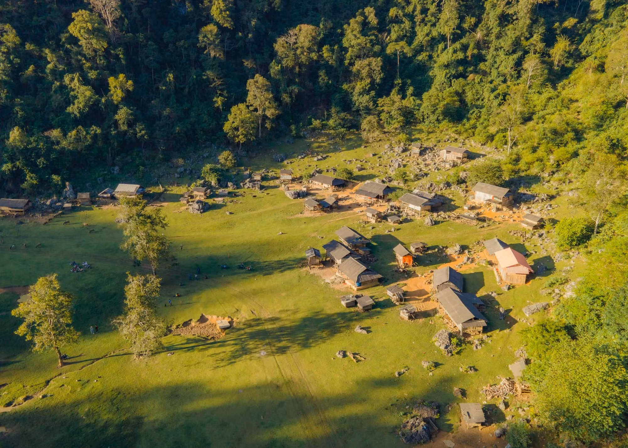 Những ngôi làng nhuốm màu thời gian ảnh 4