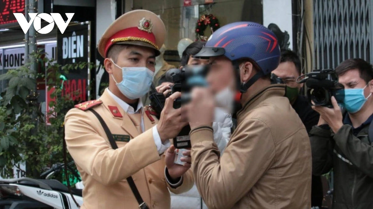 Điều khiển xe sau khi uống bia rượu bị phạt như thế nào? ảnh 1 Điều khiển xe sau khi uống bia rượu bị phạt như thế nào? ảnh 1