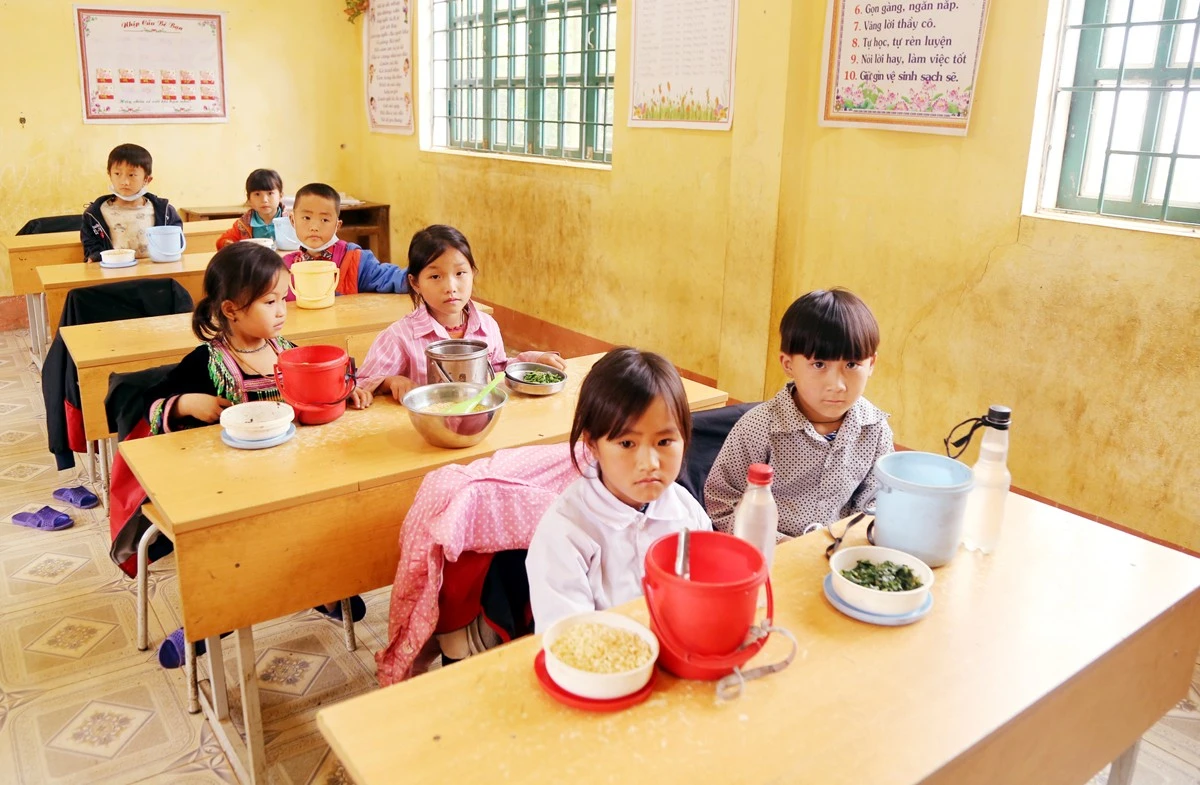 Gian khó Pờ Sì Ngài ảnh 1