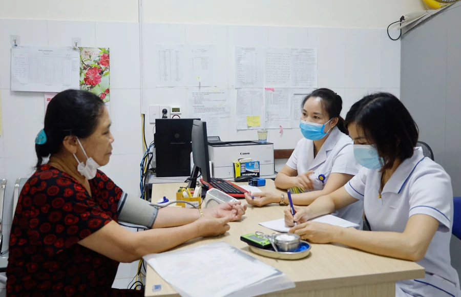 Khám bệnh miễn phí cho người cao tuổi phường Bắc Cường ảnh 4