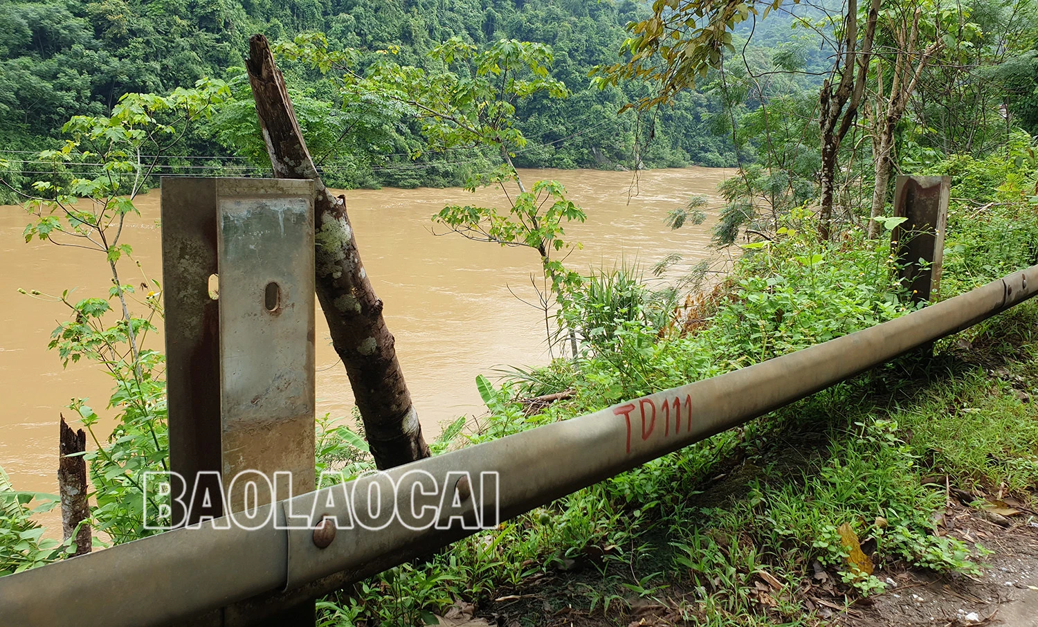 Phá hoại hộ lan trên Tỉnh lộ 151: Ẩn họa khôn lường ảnh 2