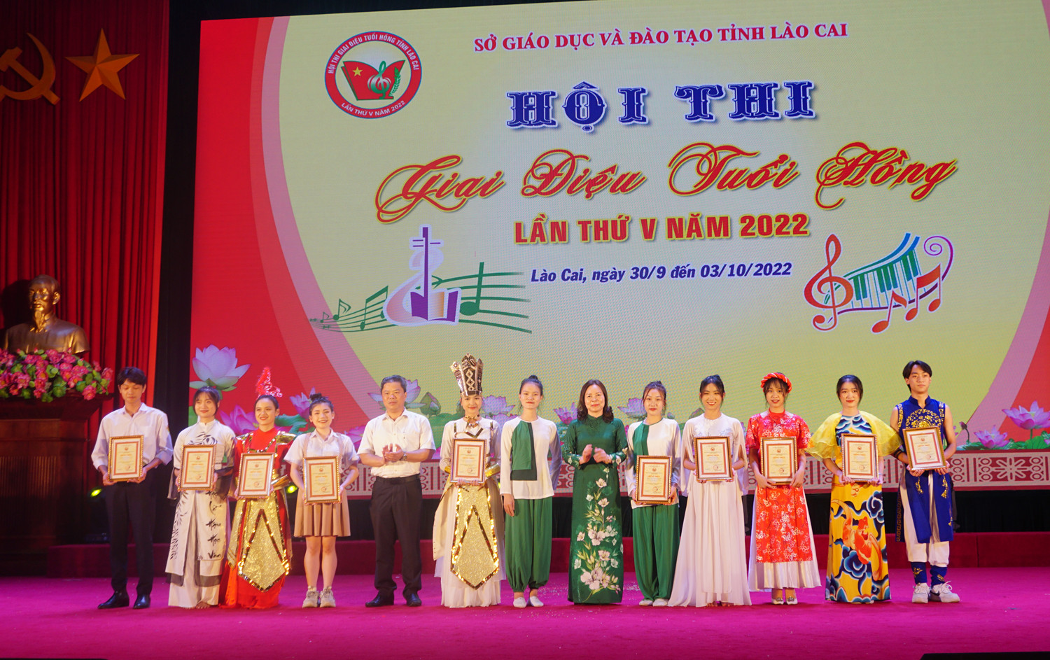 Bế mạc Hội thi “Giai điệu tuổi hồng” tỉnh Lào Cai, lần thứ V – năm 2022 ảnh 6