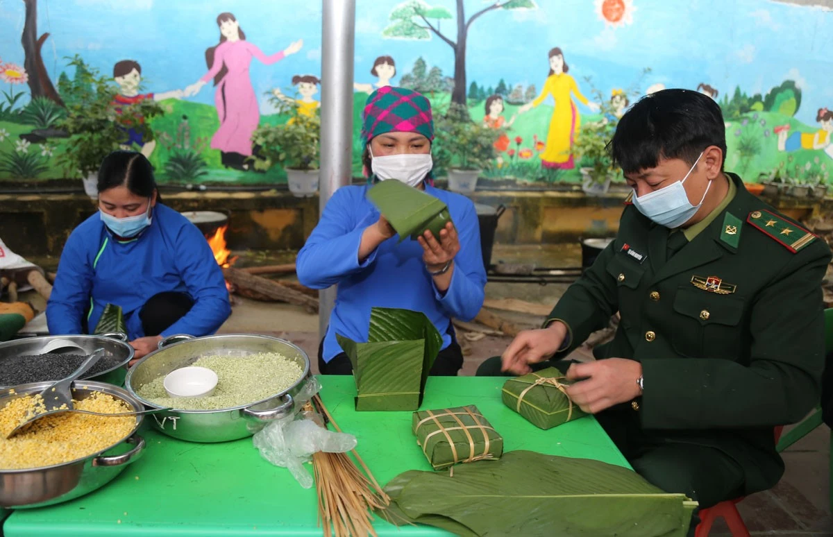 Ấm áp Chương trình “Xuân biên phòng - Ấm lòng dân bản” ảnh 5