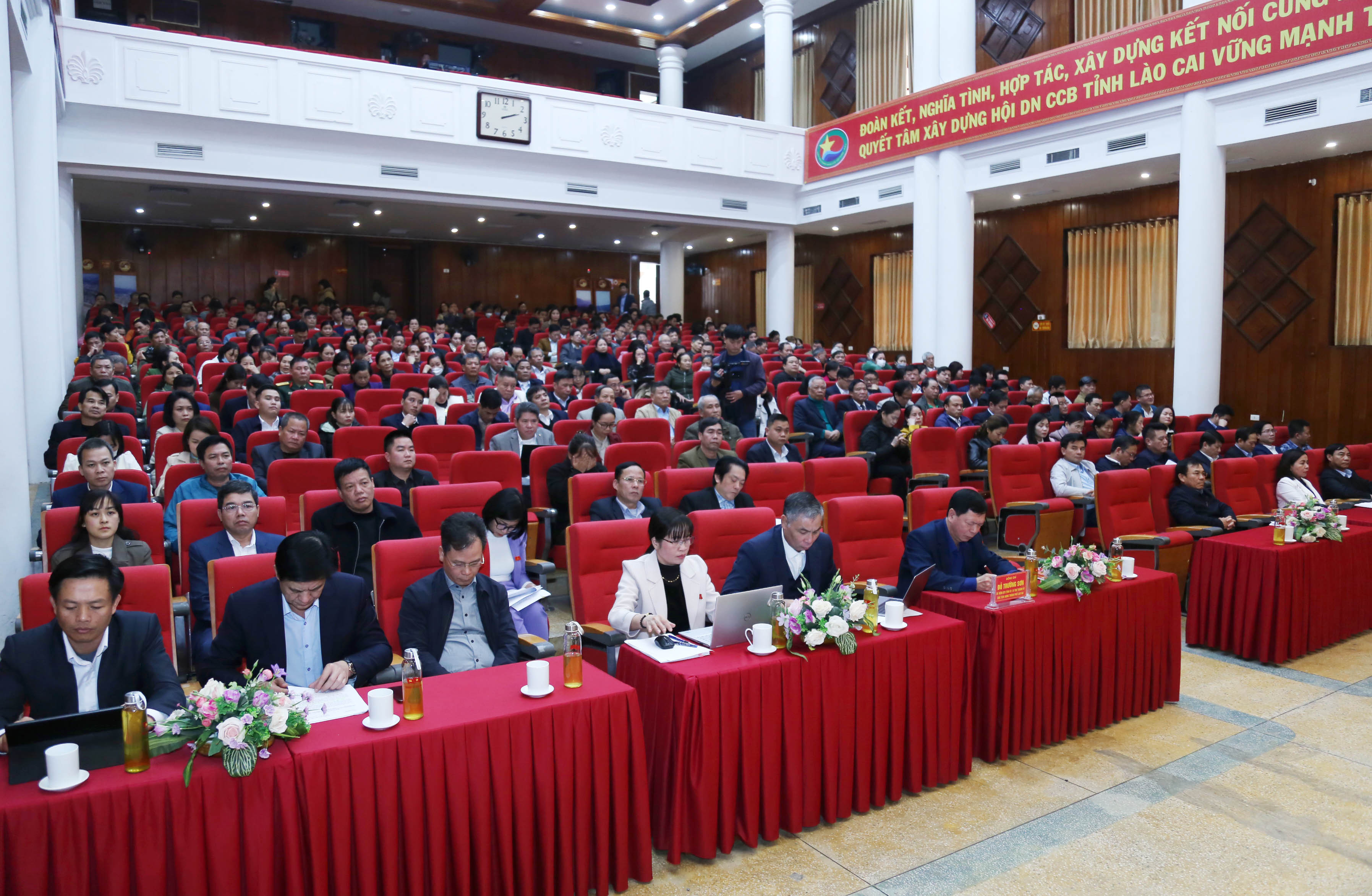 Các đại biểu dự hội nghị