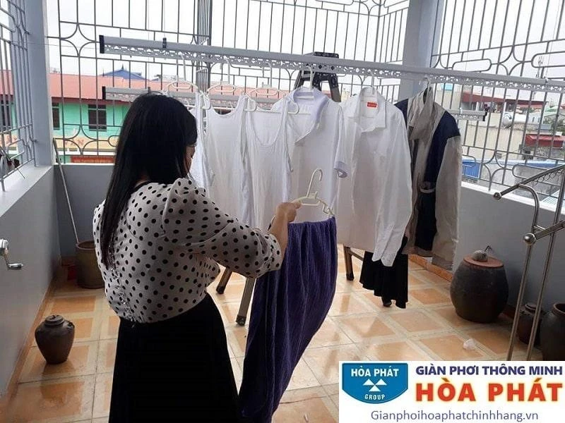 Giàn phơi đồ thông minh Hòa Phát - sự lựa chọn thông minh của mọi nhà ảnh 3 Giàn phơi đồ thông minh Hòa Phát - sự lựa chọn thông minh của mọi nhà ảnh 3