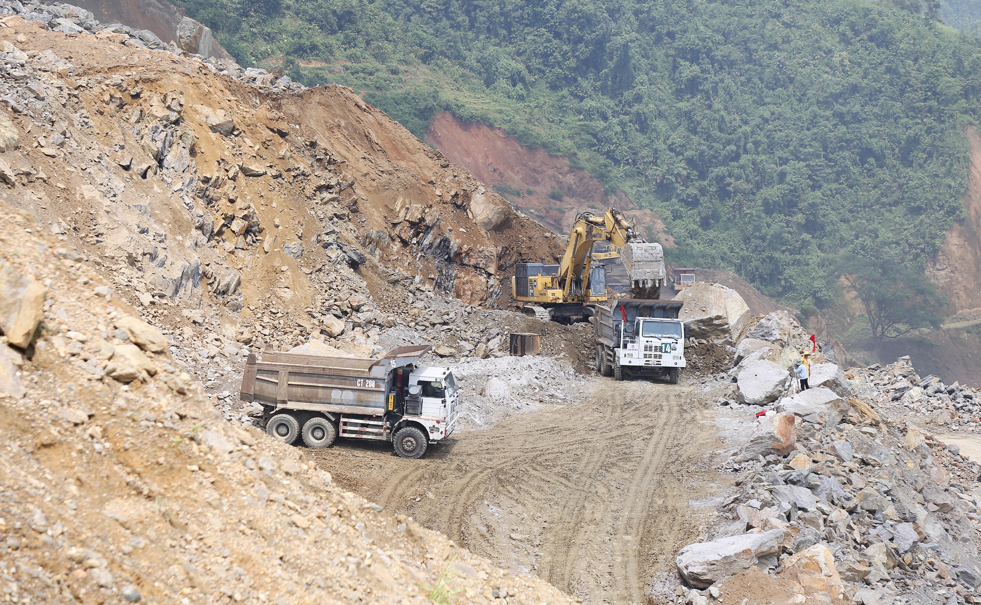 Duy trì mạch sản xuất công nghiệp những ngày nghỉ lễ Quốc khánh 2/9 ảnh 4