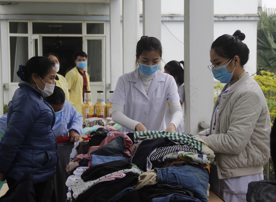 Ấm áp Chương trình “Xuân yêu thương - Tết sum vầy" ảnh 4