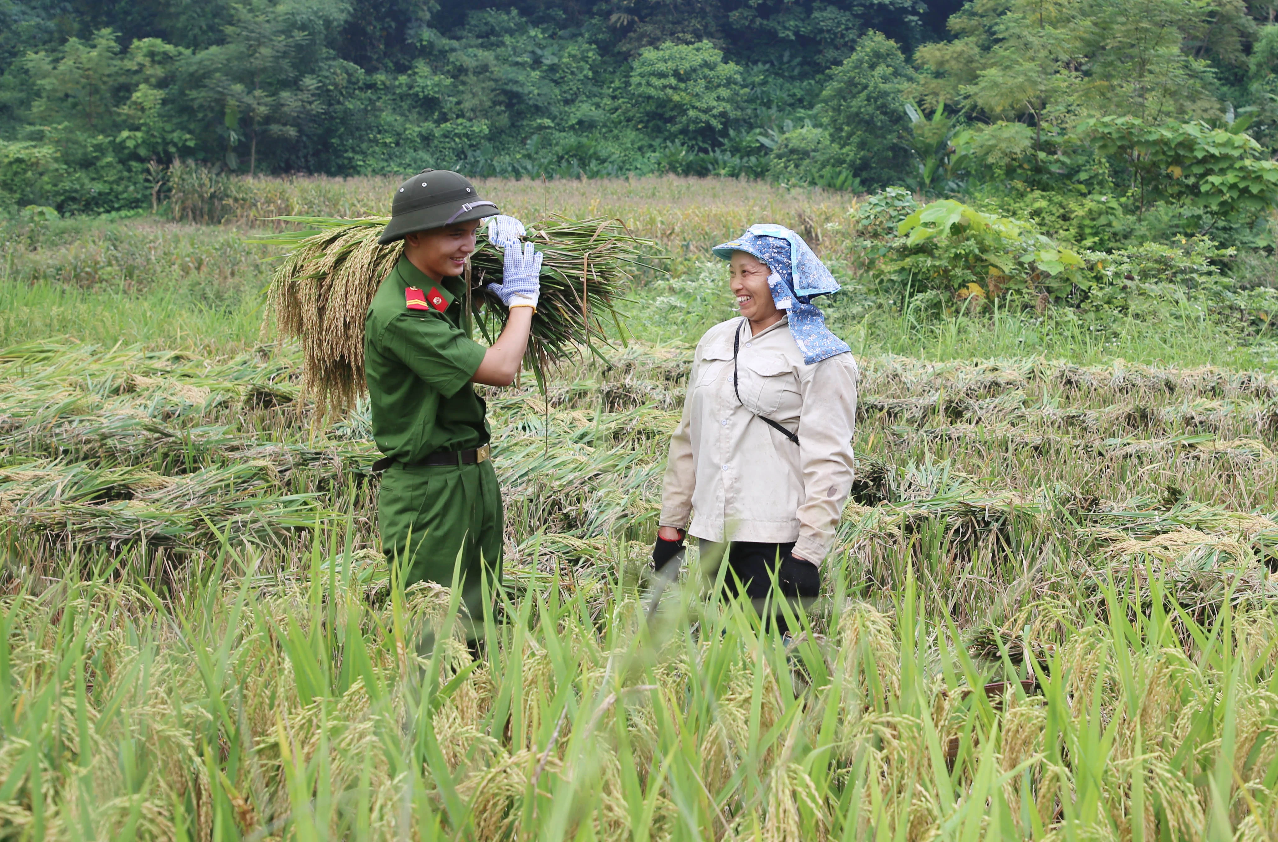 Chiến dịch tình nguyện hành quân xanh tại xã Bản Qua ảnh 6