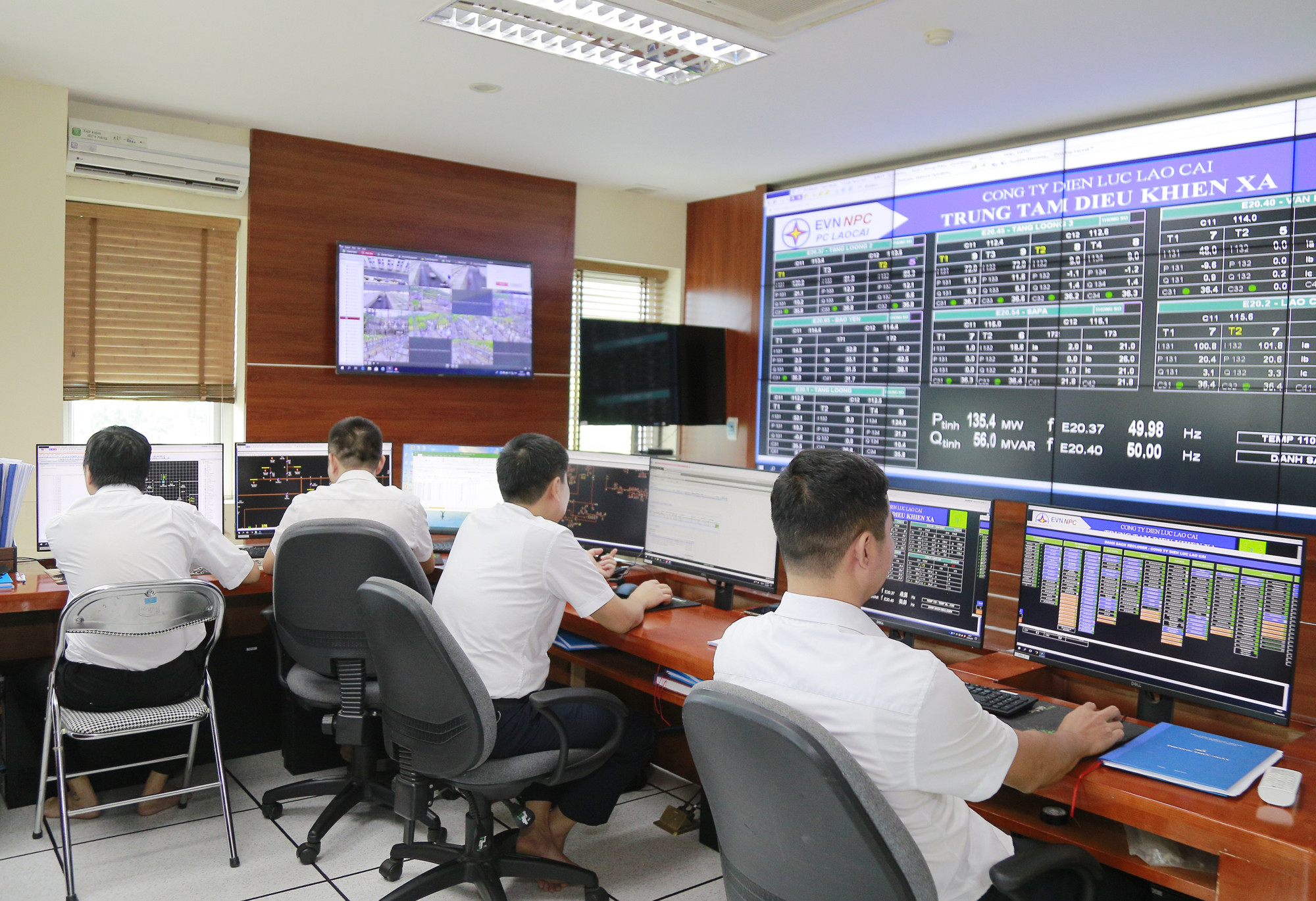 Ðộng lực cho phong trào thi đua yêu nước của ngành điện Lào Cai ảnh 2