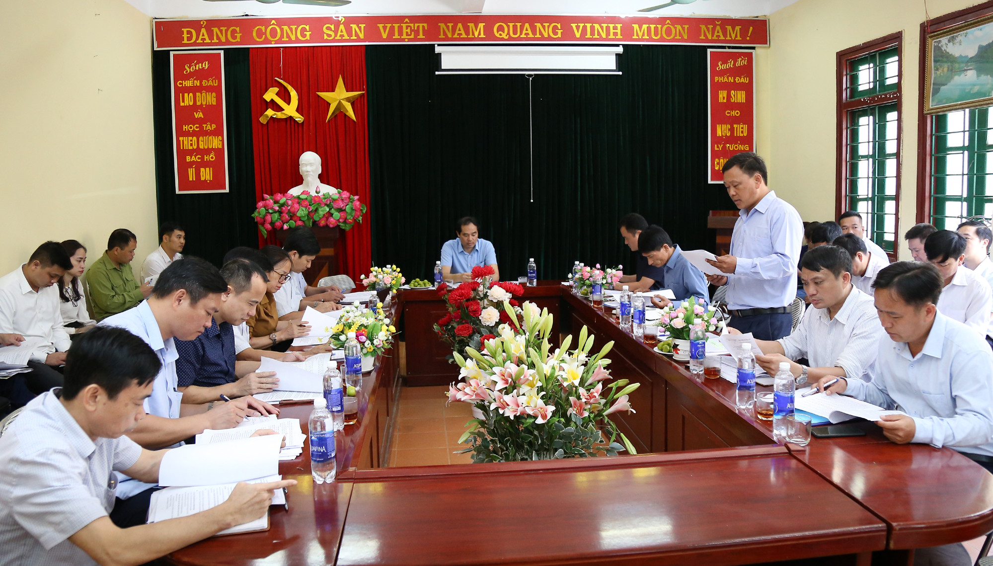 Chủ tịch UBND tỉnh Trịnh Xuân Trường: Cần có các giải pháp, kế hoạch khai thác tốt tiềm năng, lợi thế của từng địa phương ảnh 3