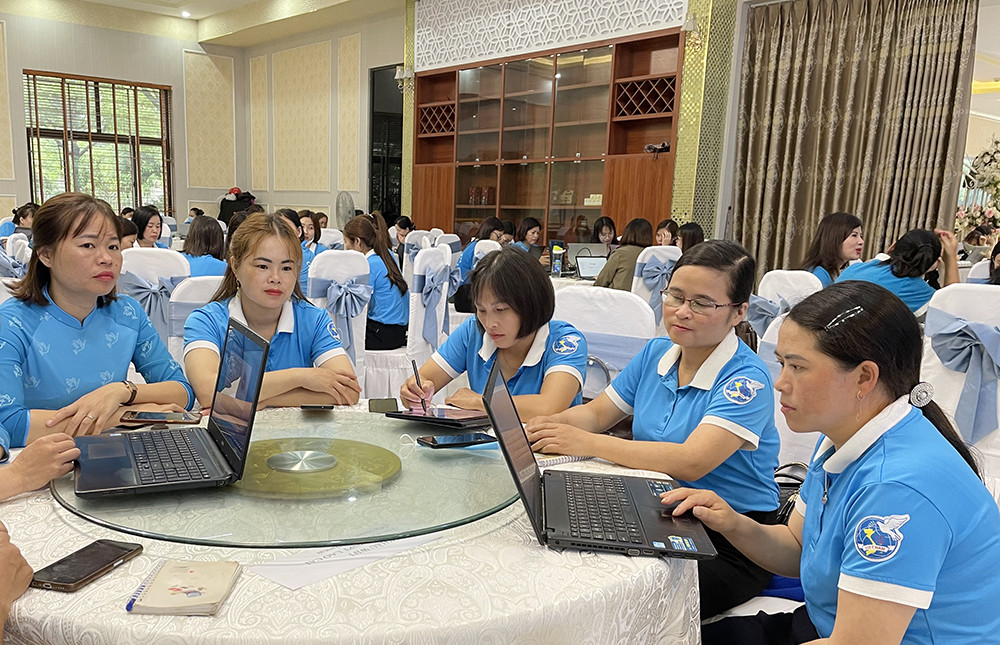 Hơn 200 cán bộ hội phụ nữ được bồi dưỡng nghiệp vụ công tác hội năm 2022 ảnh 2 Hơn 200 cán bộ hội phụ nữ được bồi dưỡng nghiệp vụ công tác hội năm 2022 ảnh 2