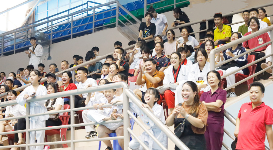 Bế mạc Giải Taekwondo các lứa tuổi trẻ tỉnh Lào Cai năm 2022 ảnh 3 Bế mạc Giải Taekwondo các lứa tuổi trẻ tỉnh Lào Cai năm 2022 ảnh 3