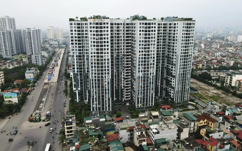 Năm 2022, Bộ Xây dựng tiếp tục tăng cường quản lý để thị trường bất động sản phát triển ổn định. Trong ảnh: Khu chung cư Imperia Sky Garden (quận Hai Bà Trưng). Ảnh: Nguyễn Quang