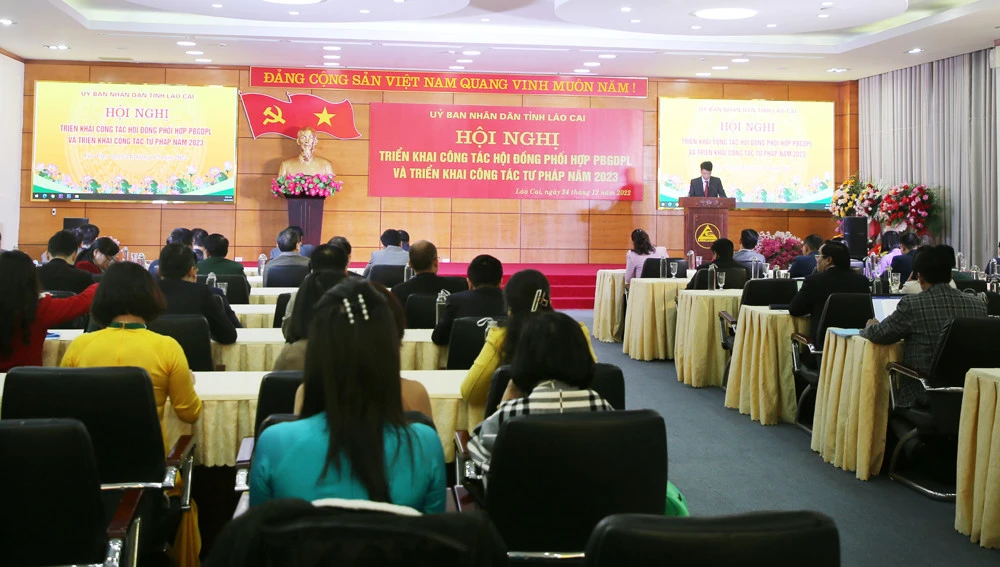 Nâng cao hơn nữa hiệu quả công tác phối hợp phổ biến, giáo dục pháp luật, công tác tư pháp ảnh 1