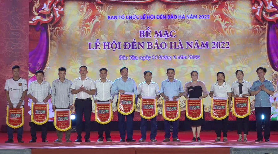 Hơn 200.000 lượt người dân và du khách tham dự Lễ hội đền Bảo Hà năm 2022 ảnh 7