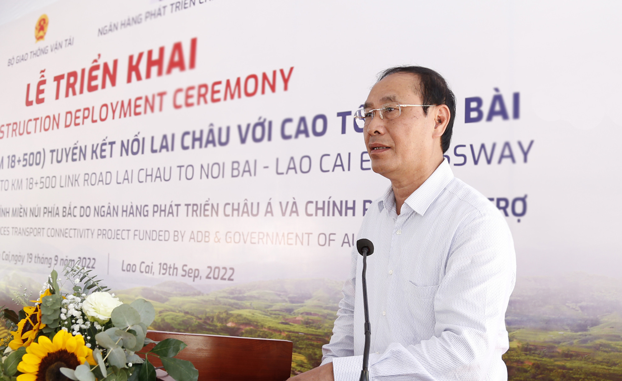 Đường kết nối Lai Châu với cao tốc Nội Bài - Lào Cai đoạn qua tỉnh Lào Cai chính thức triển khai xây dựng ảnh 4