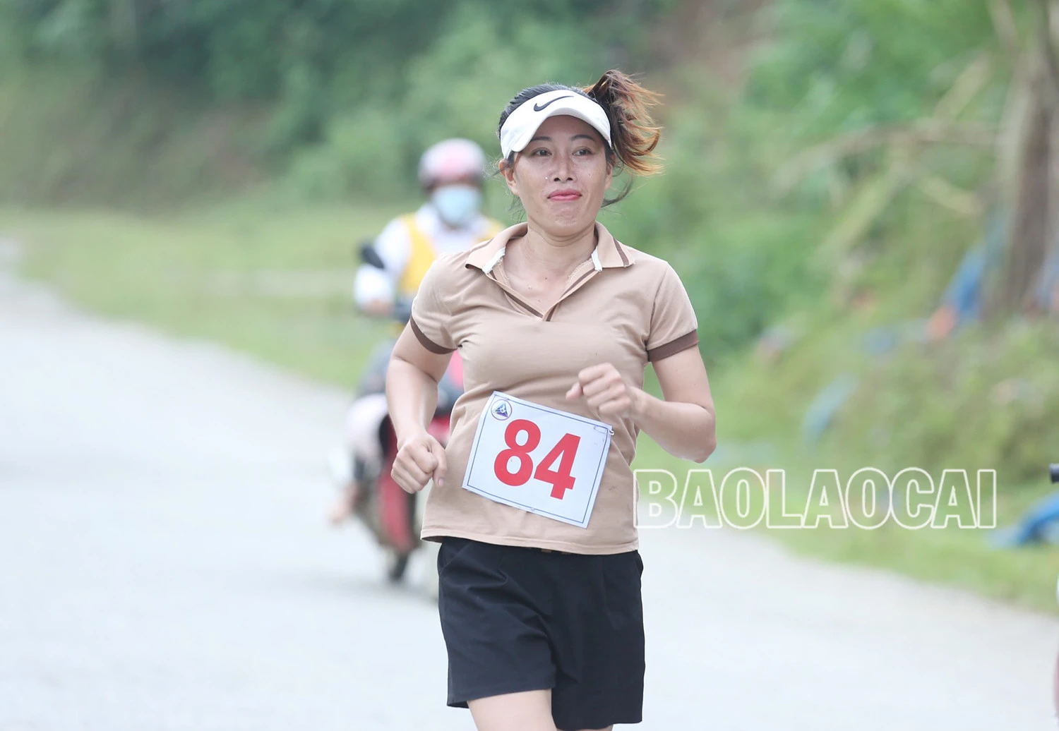 Khai mạc Giải chạy bán Marathon “Về thượng nguồn Lũng Pô - Nơi con sông Hồng chảy vào đất Việt” ảnh 9 Khai mạc Giải chạy bán Marathon “Về thượng nguồn Lũng Pô - Nơi con sông Hồng chảy vào đất Việt” ảnh 9