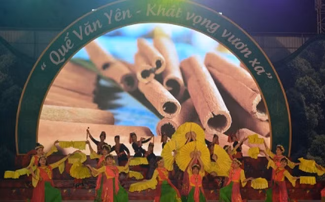 Chương trình nghệ thuật tại Lễ hội Quế Văn Yên lần thứ III năm 2019 với chủ đề "Quế Văn Yên - Khát vọng vươn xa".