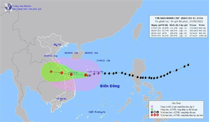 Bão số 4 cách khu vực Đà Nẵng-Quảng Ngãi khoảng 270km về phía Đông. Bão số 4 cách khu vực Đà Nẵng-Quảng Ngãi khoảng 270km về phía Đông.