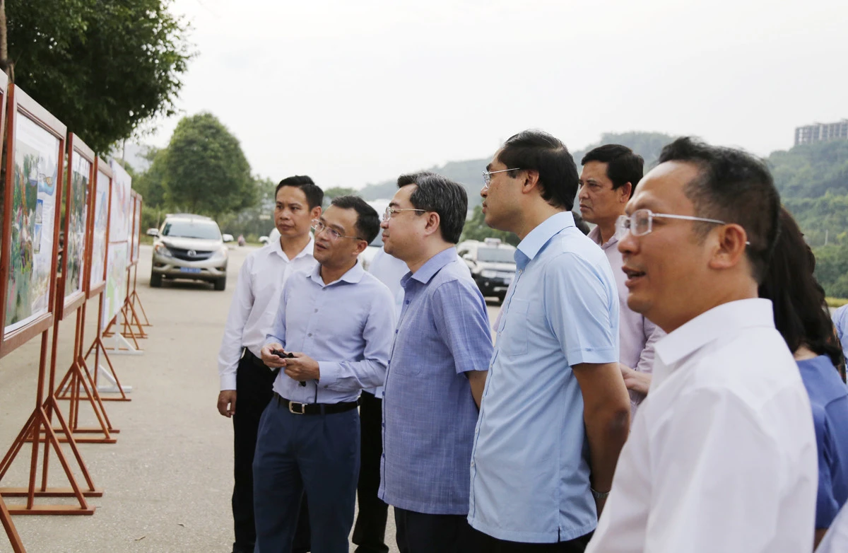 Bộ trưởng Bộ Xây dựng Nguyễn Thanh Nghị kiểm tra dự án nhà ở xã hội tại Lào Cai ảnh 5