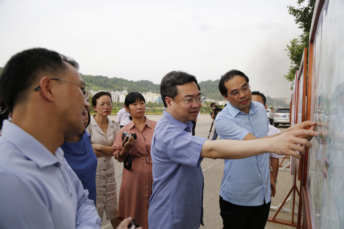 Bộ trưởng Bộ Xây dựng Nguyễn Thanh Nghị kiểm tra dự án nhà ở xã hội tại Lào Cai ảnh 4